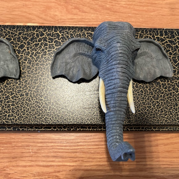 Elephant head rack - Picture 6 of 8